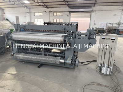 Welded wire mesh machine What it does and how it works.