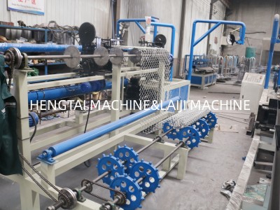 The chain link fence machine exported to Argentina