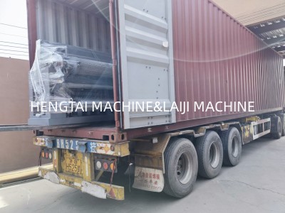 Fully automatic welded mesh machine exported to South Africa