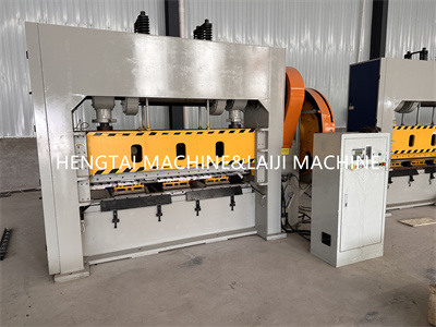 Heavey Type Expanded Metal Mesh Machine used for make steel expanded metal mesh,