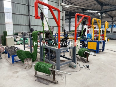 Artificial grass green wall fence making machine.Artificial Grass Chain Link Fence Machine