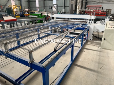 Máy hàn lưới thép 2-3mm chất lượng tốt nhất tại nhà máy Trung Quốc, sản xuất lưới hàn.